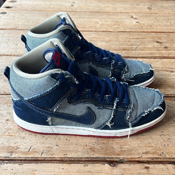 Nike SB Dunk High QS "Reese Forbes Denim" Sneakers - Picture 6 of 14